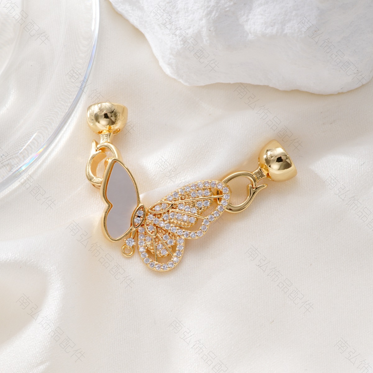 Pearl necklace clasp, copper plated with 18k gold and set with zirconium butterfly figure-eight, high color retention DIY jewelry accessory Specification image