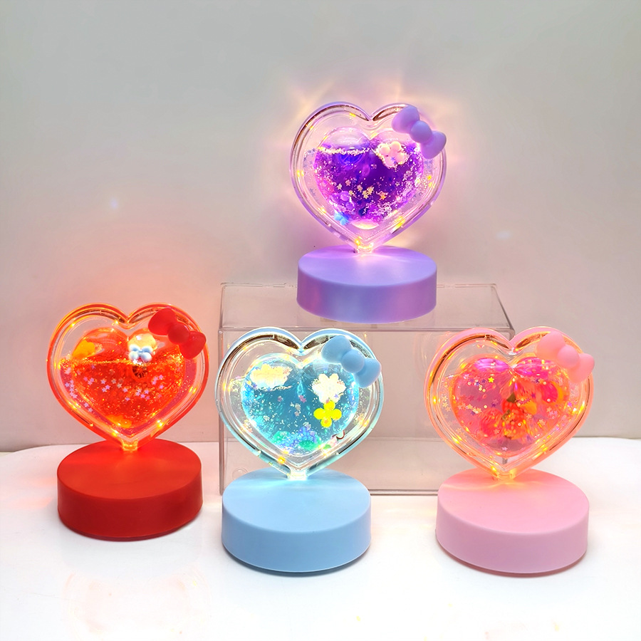 新款创意爱心亚克力入油小夜灯儿童手工diy发光玩具桌面小台灯