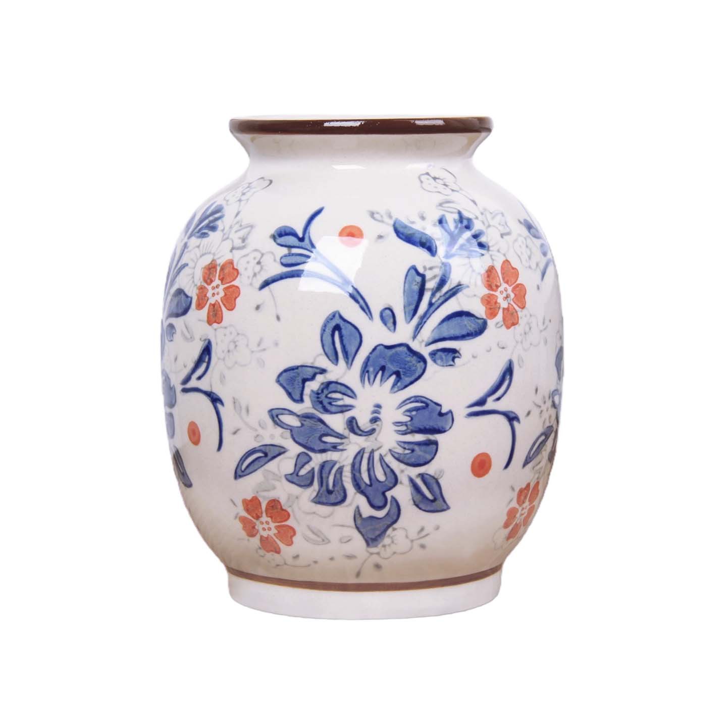 The blue and white porcelain hand-painted new Chinese-style retro peony flower ceramic vase has a high aesthetic level. It is a fresh flower arrangement for the living room entrance. The blue and white porcelain vase embellishes the elegant room. The flower shadows in front of the window, the fragrance of books accompanies the tranquility Item Picture