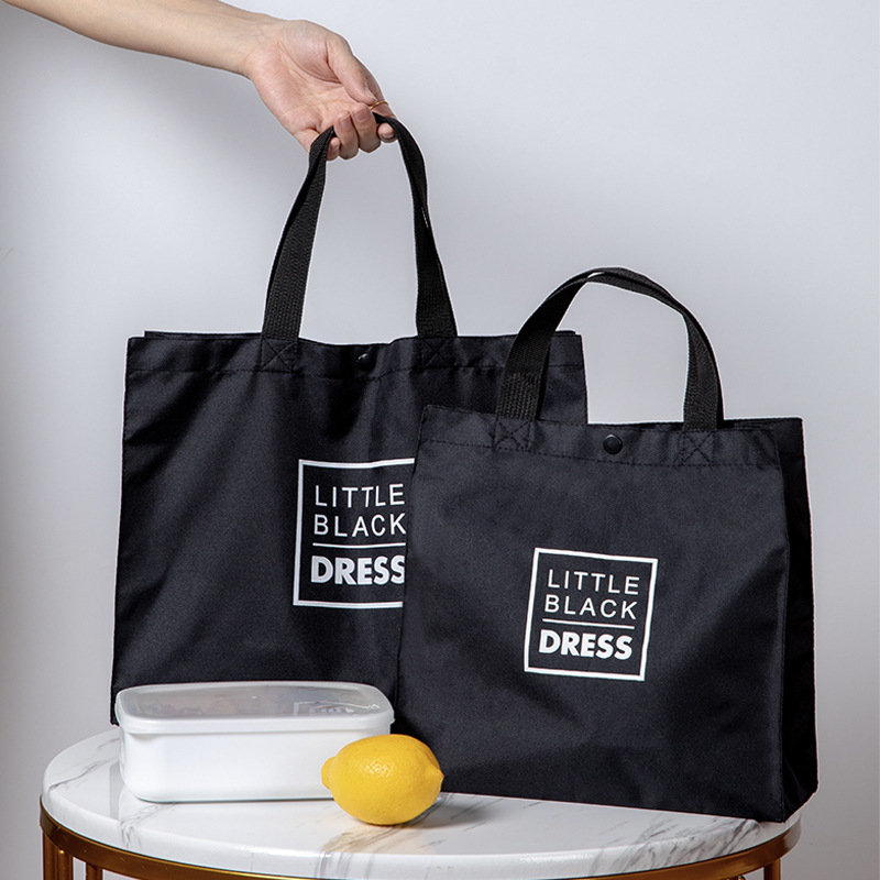 Oxford Cloth shopping bag, travel black eco-friendly supermarket, large-capacity fashionable folding portable canvas bag, hand bag Application Scenario