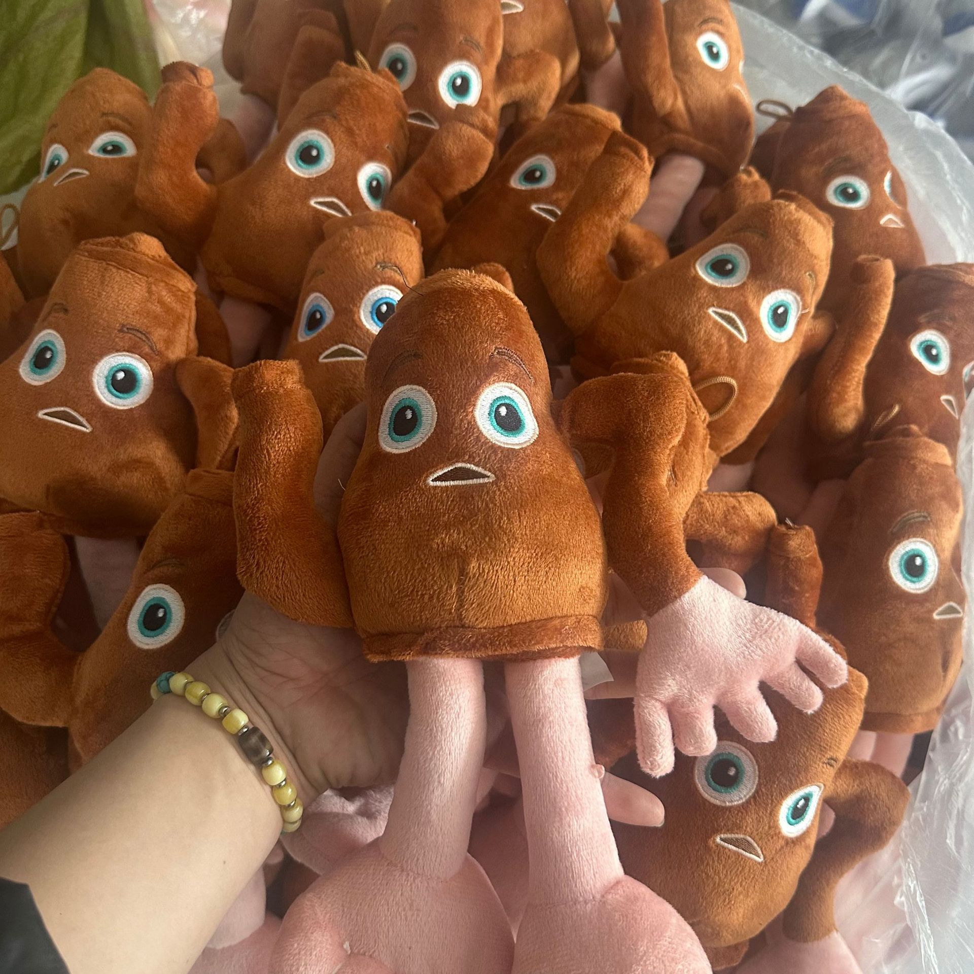 Cross-border new AI American Shan Hai Jing plush toy tungtungsahur plush doll in stock details Picture