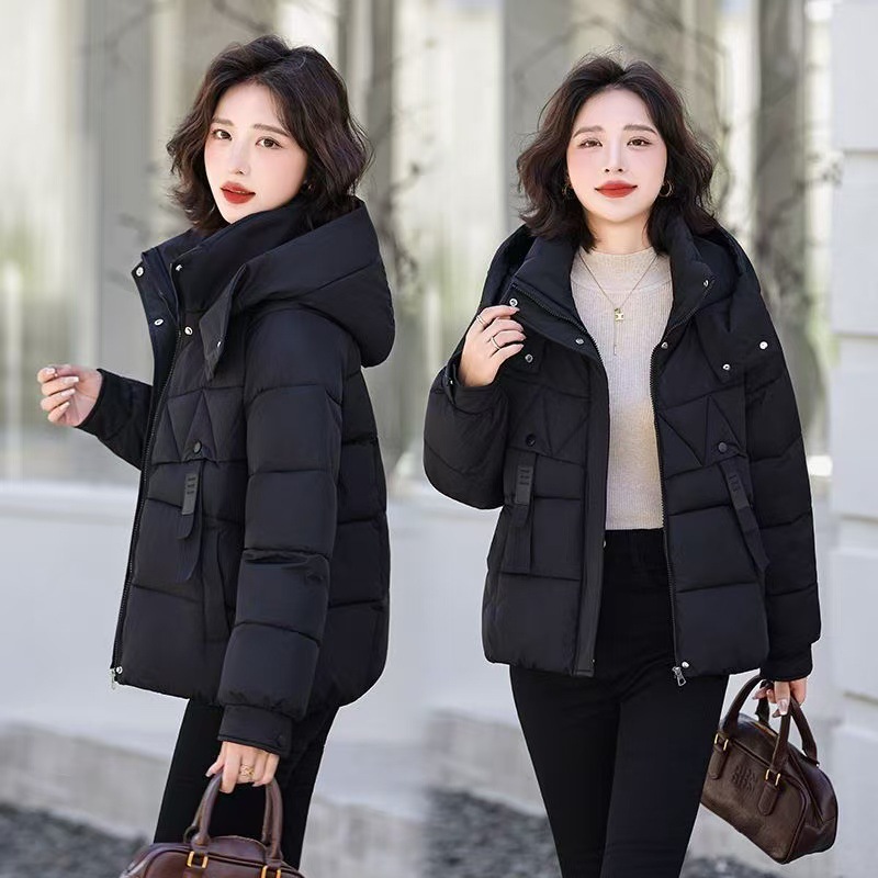 Invierno 2026 nuevo estilo corto cotton clothing aire pequeño hombre engrosado moda caliente abajo cotton clothing chaqueta details Picture