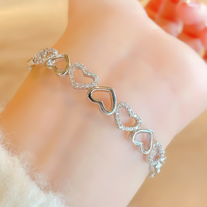 French light luxury hollowed-out heart bracelet, 18k real gold jewelry, open heart bracelet Specification image