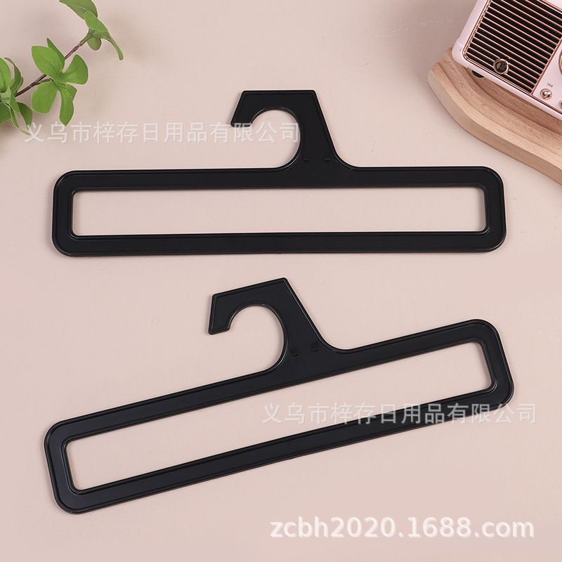 Plastic tape, white towel rack, scarf rack, multi-functional supermarket storage rack, thickened silk scarf hook, wholesale black Specification image