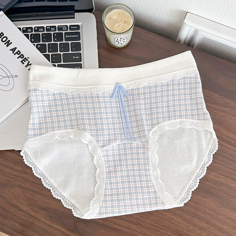 女士三角裤实物图