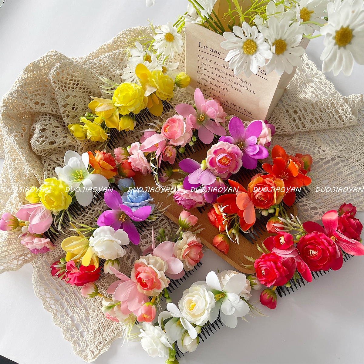 New large flower hair comb, realistic fabric flower three-dimensional accessory, Hawaii Beach gorgeous flower vacation hair accessory for women Specification drawing