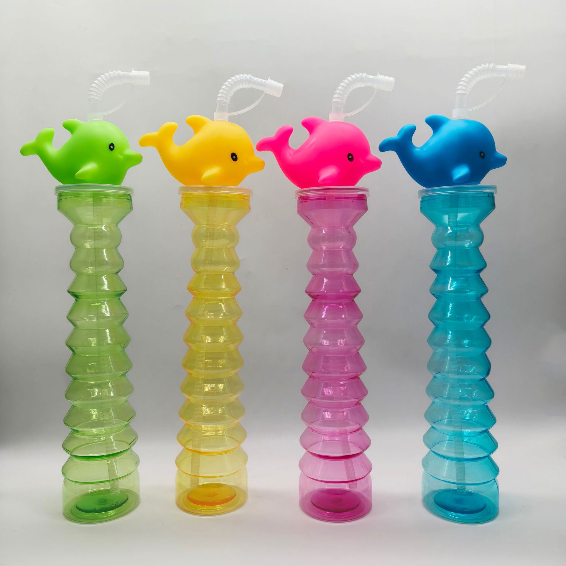 Cross-border bestsellers: Disposable cartoon animal plastic cups, juice drink bottles, little dolphin coconut tree creative straw cups