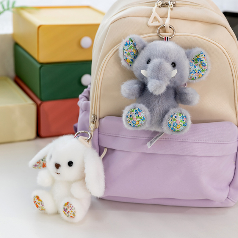 Plush toy pendants, Little Bean series mini dolls, soothing and stress-relieving figurines, trendy wholesale bags and pendants Specification image