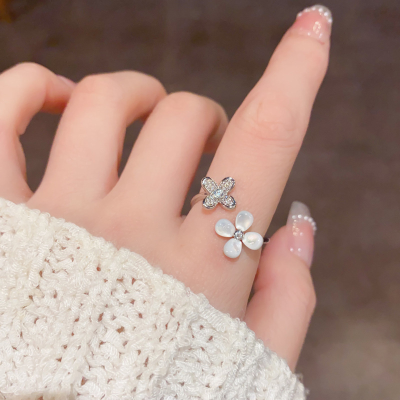 French sweet and versatile, full diamond mother-of-pearl double petal open ring, unique and light luxury design, index finger ring accessory details Picture