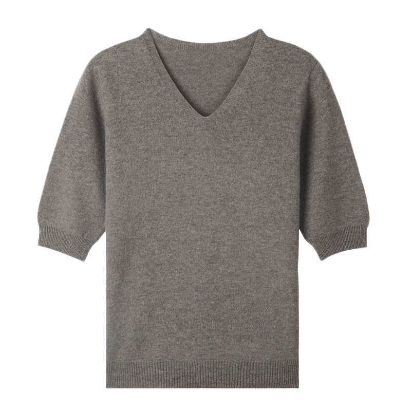 V-neck sweater, short-sleeved women's solid color half-sleeved loose pullover knitted base layer, Spring 25 new first-line ready-to-wear T-shirt Item Picture