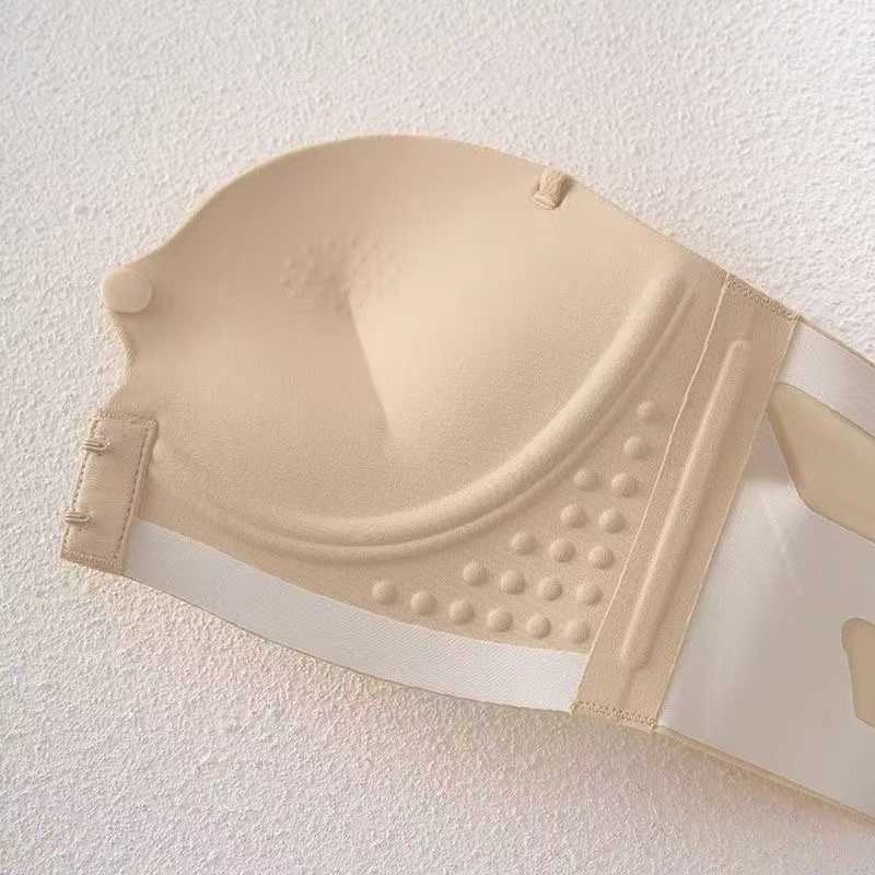 大码胸罩/印花洗衣袋/聚拢胸罩/大杯文胸/情趣内衣产品图