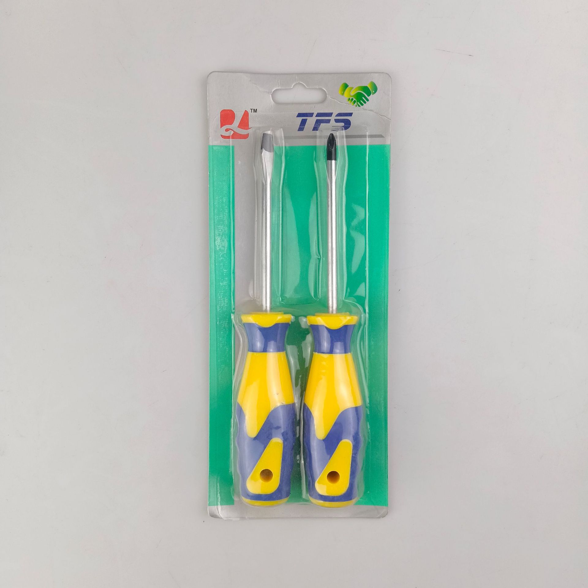 Cross-border cross-head screwdriver set with rubber handle for comfortable grip, a multi-functional household nail removal and installation tool