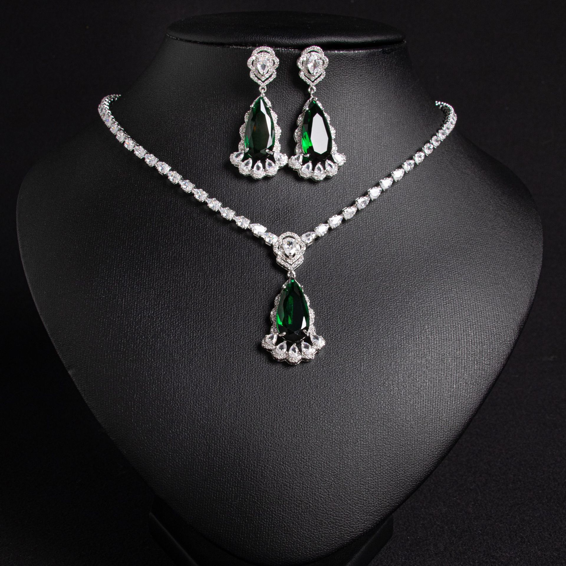 Cross border jewelry set set ornamentos zircon gota de agua collar pendientes set set accesorios nupcial al por mayor LYTJ5586 getisa accesorios joyas joyas al por mayor banquete vestidos accesorios Specification image