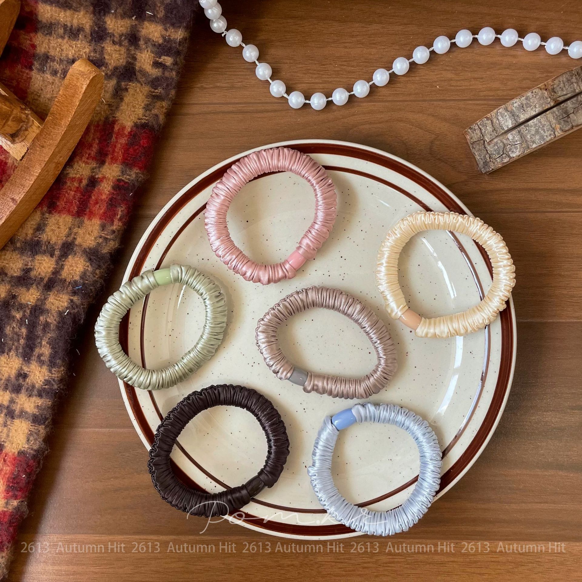 Korean-style simple and versatile basic hair bands, high-elasticity texture seamless mask bands, elegant solid-color hair ties, hair accessories, and leather bands