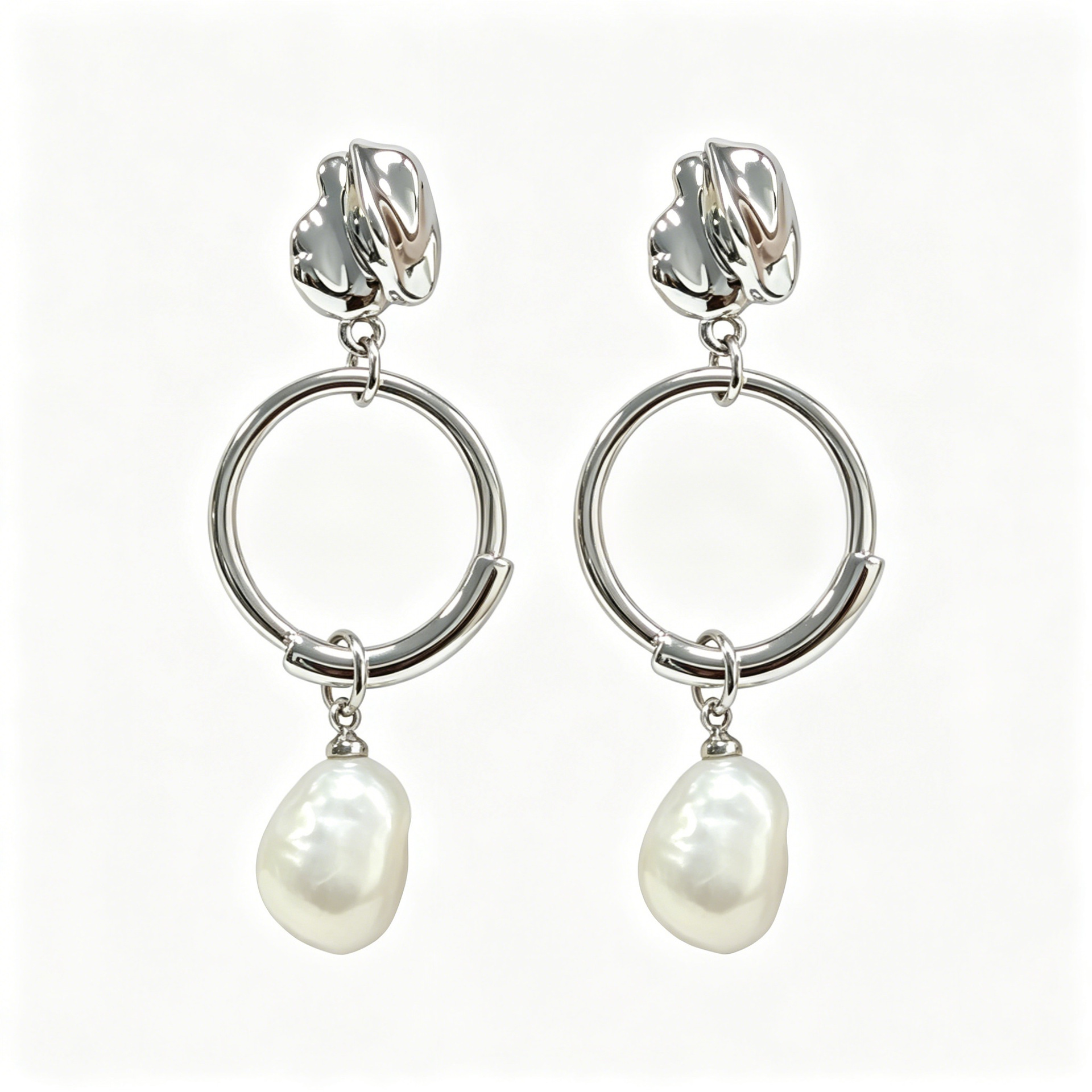European and American Baroque smooth circular imitation pearl stud earrings, copper alloy, high-end light luxury stud earrings, cross-border women's accessories batch Item Picture