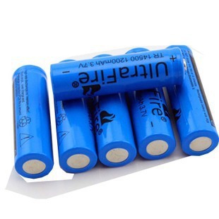 工厂批发14500锂电池强光手电专用锂电池内阻14500尖头3.7V细节图