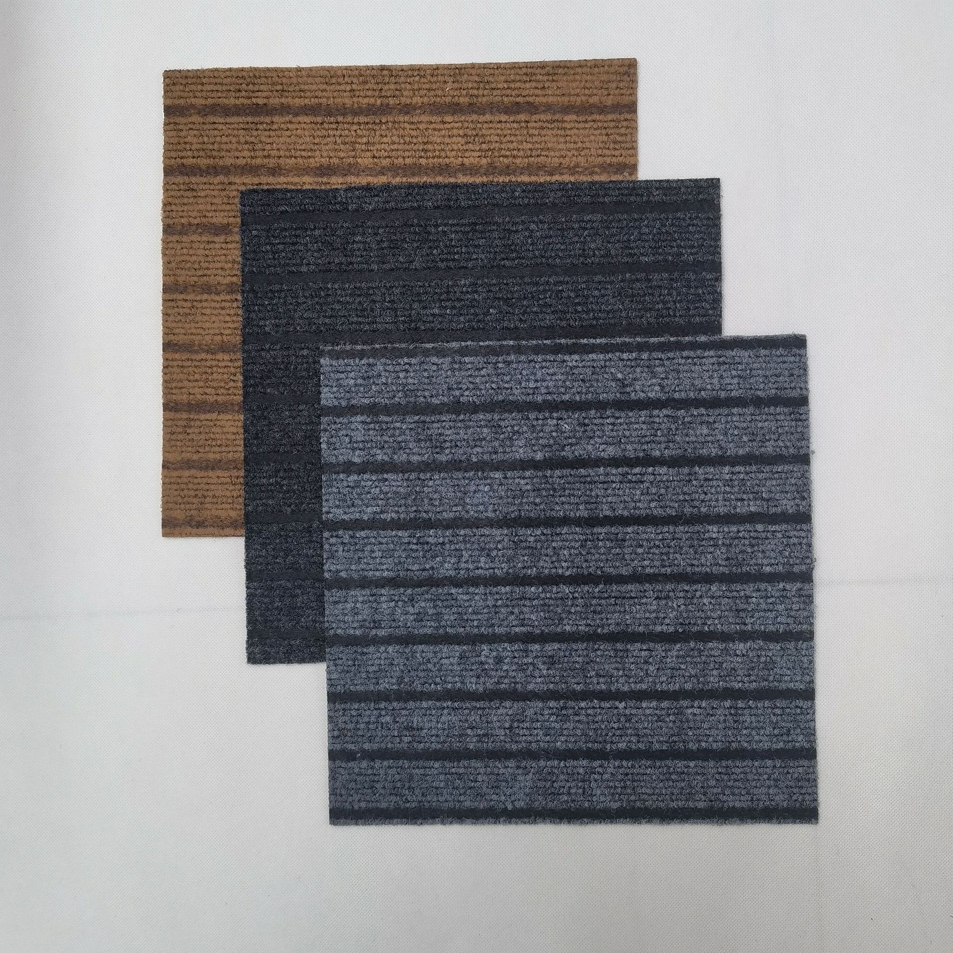 صفائح الصفائح ذاتية الصلصق من أجل تركيب أحشايات داخلية في مكاتب المساكن Specification image