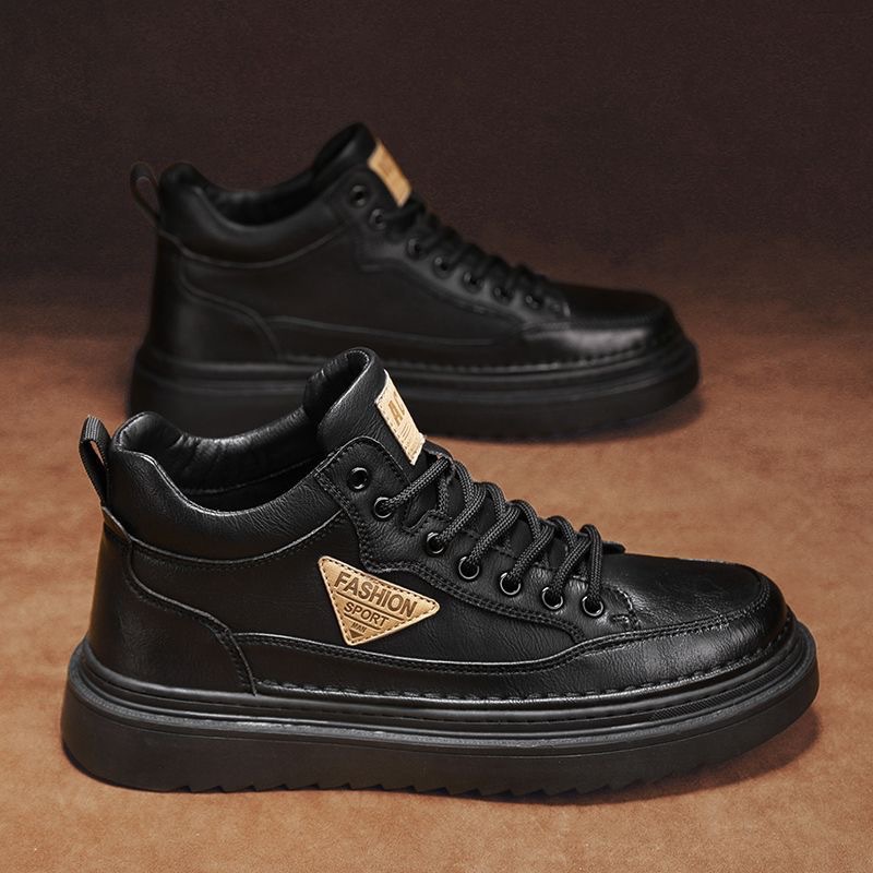 Spring's new Martin boots are trendy and versatile for men. Thick-soled leather shoes, workwear, board shoes, and walking shoes are all suitable for men's casual wear details Picture