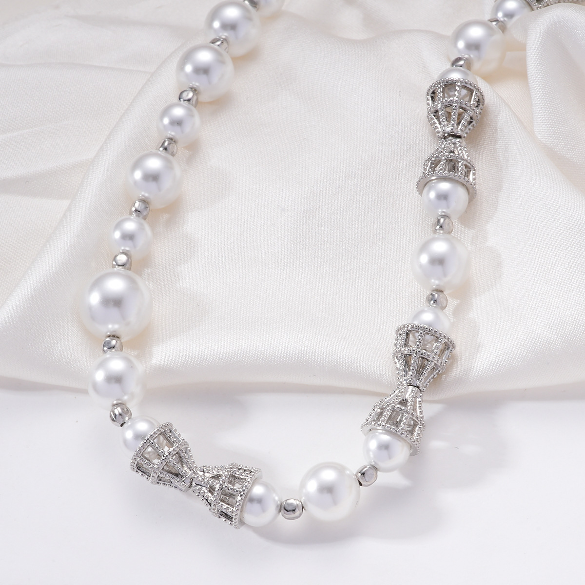 Copper palladium-plated white gold pearl necklace clasp cover sub-bead bracelet sweater pendant DIY accessory details Picture