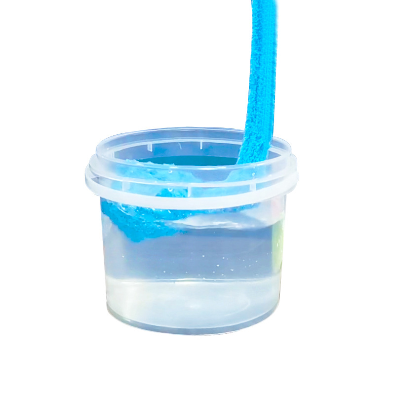 纯净水水桶/塑料桶/塑料透明小桶/塑料桶塑料/纯净水桶白底实物图
