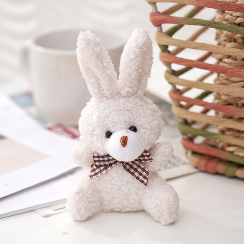 Wholesale of cartoon cute bow tie sitting little rabbit figurines, children's toys, plush pendants, backpacks, keychains and dolls Specification image