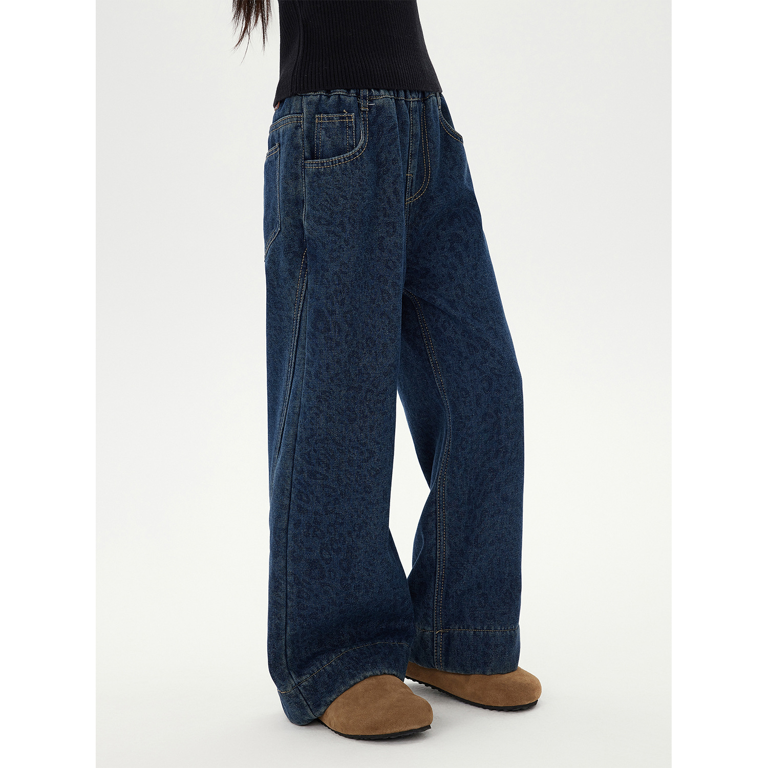 Girls' leopard print jeans 2025 Autumn/Winter new style Children's fleece warm straight-leg pants Thickened casual wide-leg pants details Picture