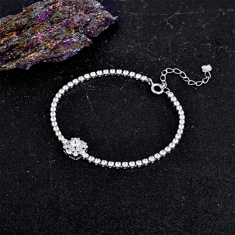 Zhuoheng selects classic and fashionable diamond and pearl braided rope necklaces for women as jewelry gifts details Picture