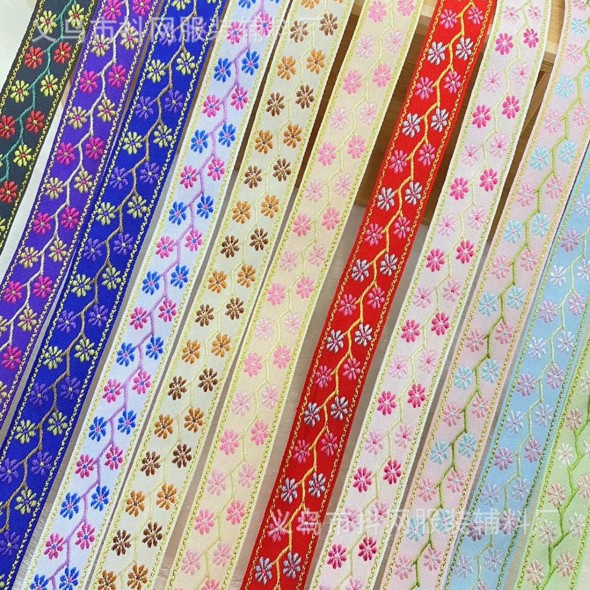 2.1cm small chanel-style gold silk jacquard embroidery webbing hair accessory gift box packaging tape performance costume accessories wholesale.