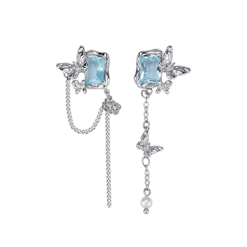 Original blue zircon butterfly tassel earrings for women, unique and exquisite, niche design, high-end feel, 925 silver needle earrings Item Picture