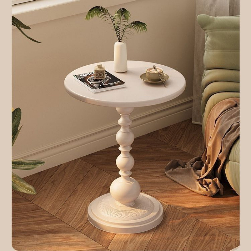 Light luxury sofa side table, living room small coffee table side table, retro corner table, iron headboard for storage, small round table on the balcony details Picture