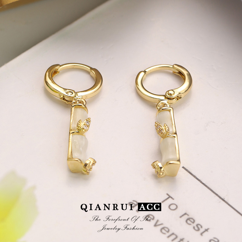 New Chinese-style bamboo national trend design earrings, high-end and cold ancient-style earrings, light luxury and niche ear buckle elements, bamboo charm details Picture