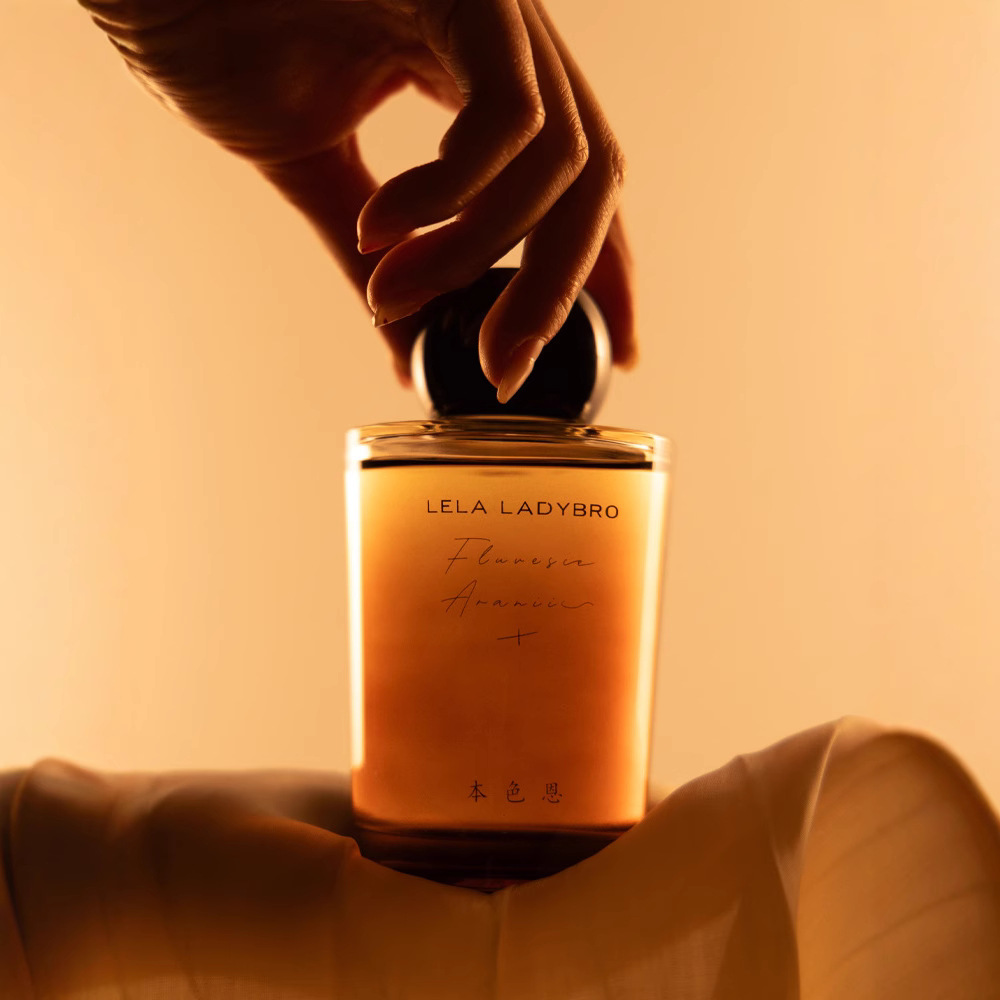 Bense En ut, she seduces ladies without fire, indoor home, bedroom fragrance, bathroom indoor fragrance distribution Application Scenario