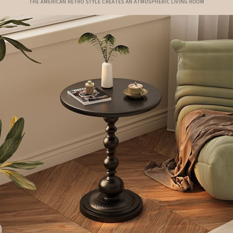 Light luxury sofa side table, living room small coffee table side table, retro corner table, iron headboard for storage, small round table on the balcony