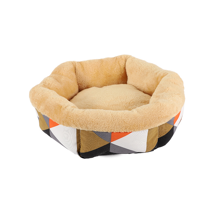 Wholesale dog bed pet pads, cat beds, small and medium-sized dog cold-proof fleece pet beds, hexagonal pet sleeping and warming pads Item Picture