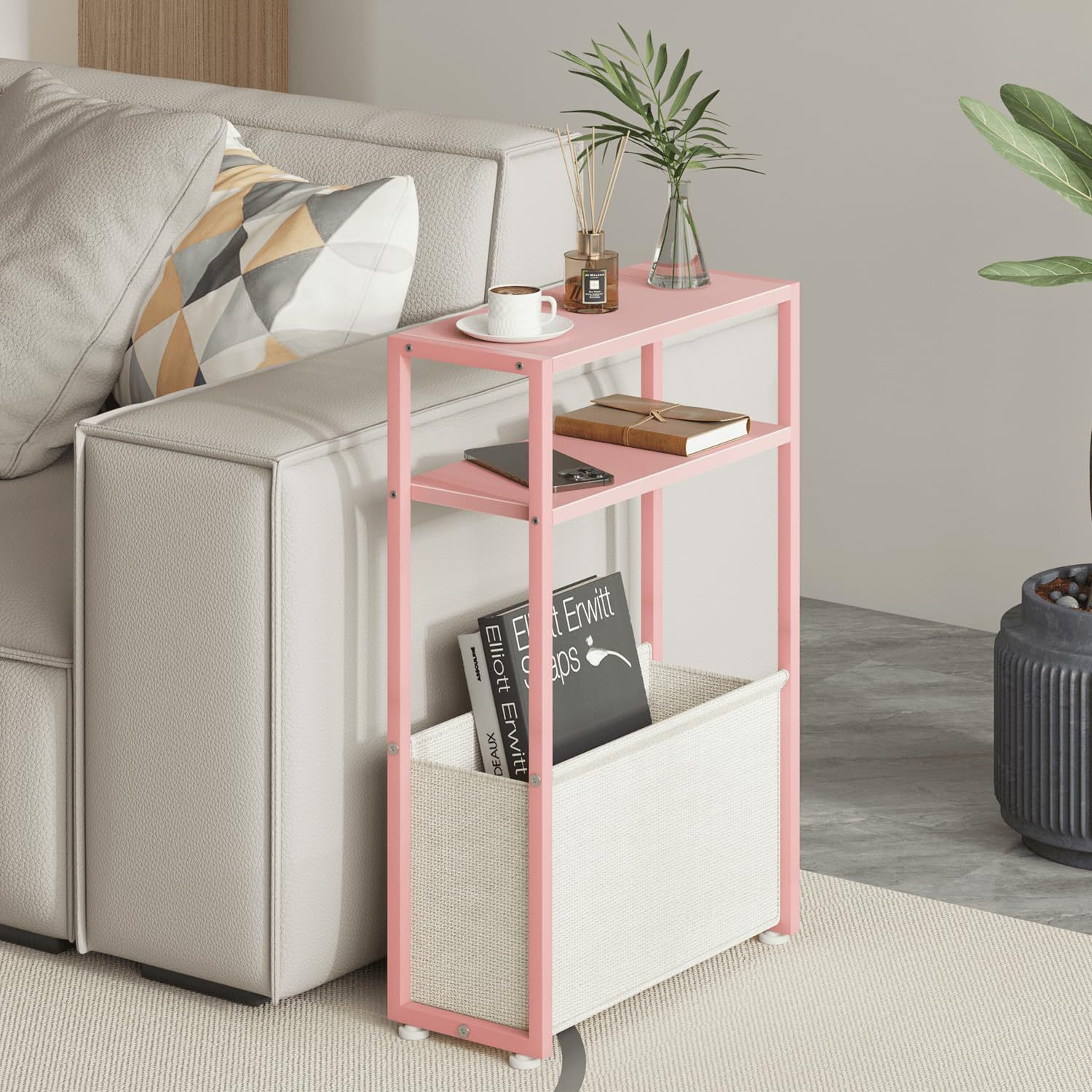 A few tables beside the sofa in a modern and simple style with storage baskets. Made of iron and wood, it is a small space living room that can be moved beside the sofa Application Scenario