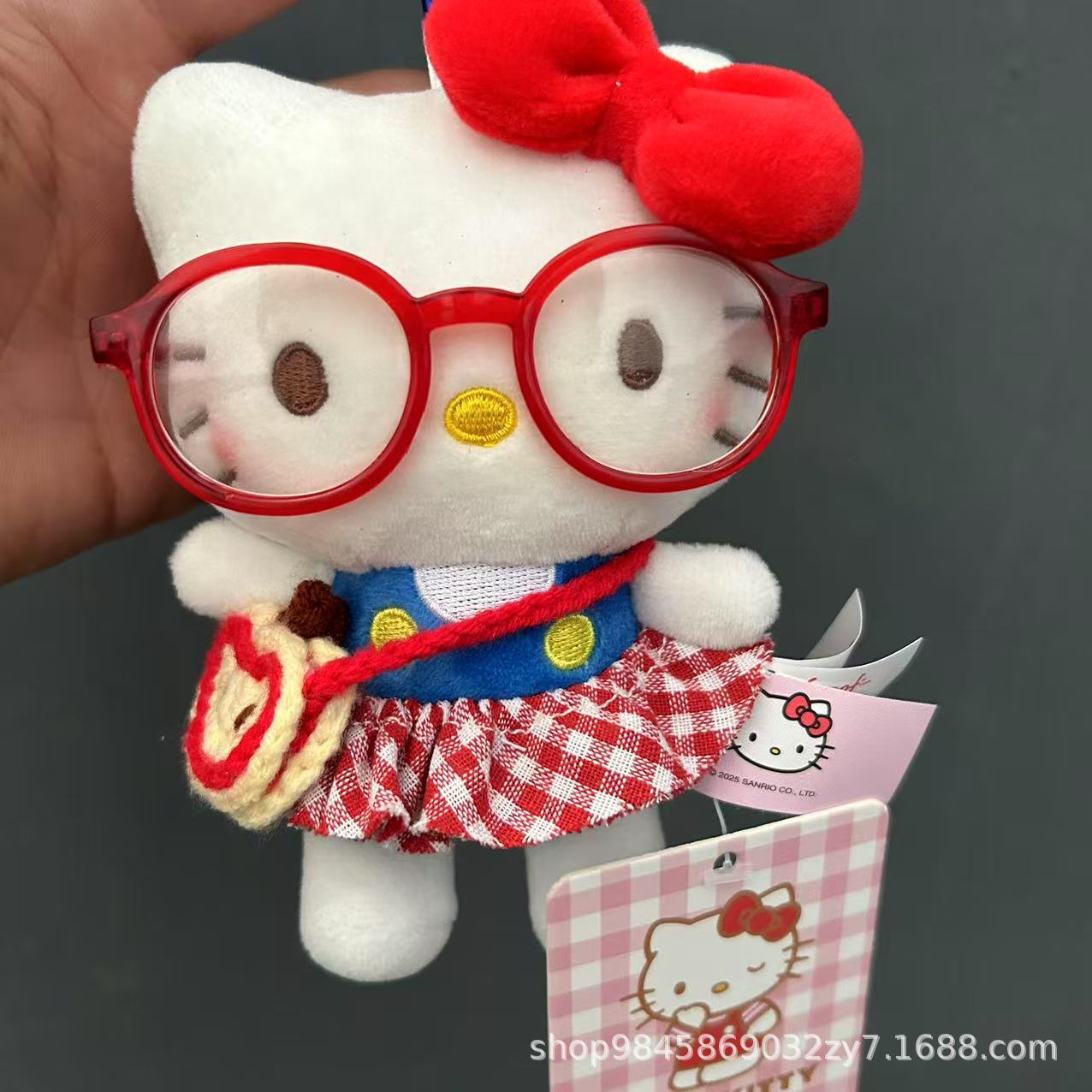 Sanrio official HelloKitty pendant, plush toy keychain, cute kt cat doll bag, small pendant Specification image