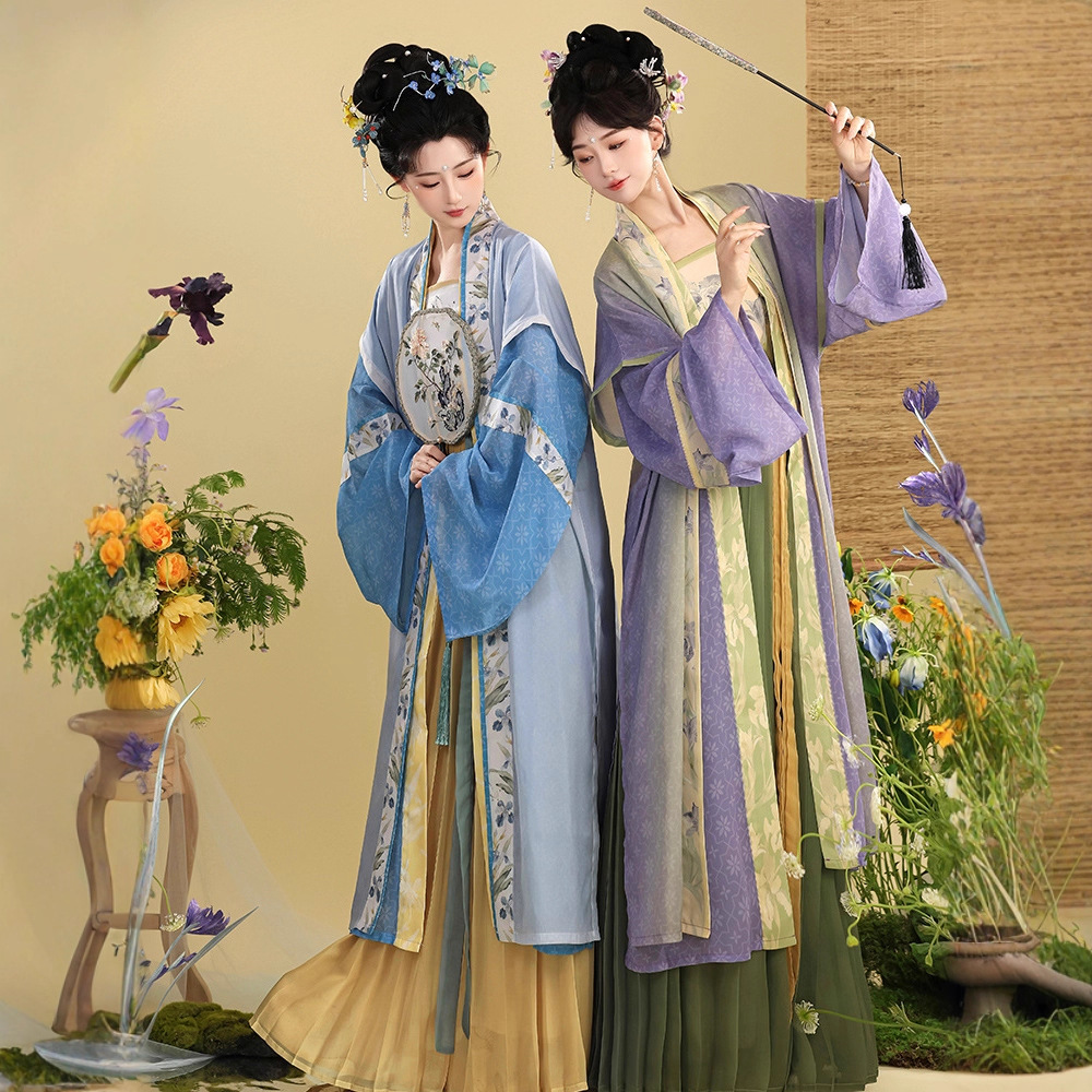 New stock of long-sleeved Chinese-style Hanfu women's performance costumes and armor made in the Ming Dynasty details Picture