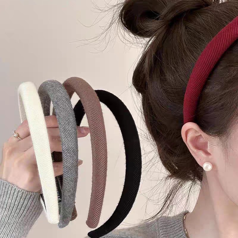 The 2025 new daily wear checkered hair band, women's tall headband, high-end, stylish and fashionable hairpin and hair accessory