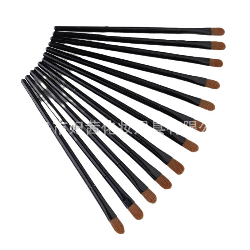 10.5CM long eyeshadow brush, one makeup brush, makeup accessories, makeup brush, eye brush, factory direct sales Item Picture