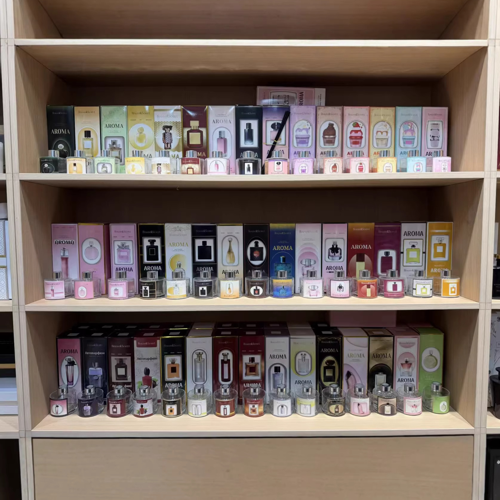 香水系列无火香薰香氛卧室高级感持久留香厂家批发家居香薰摆件