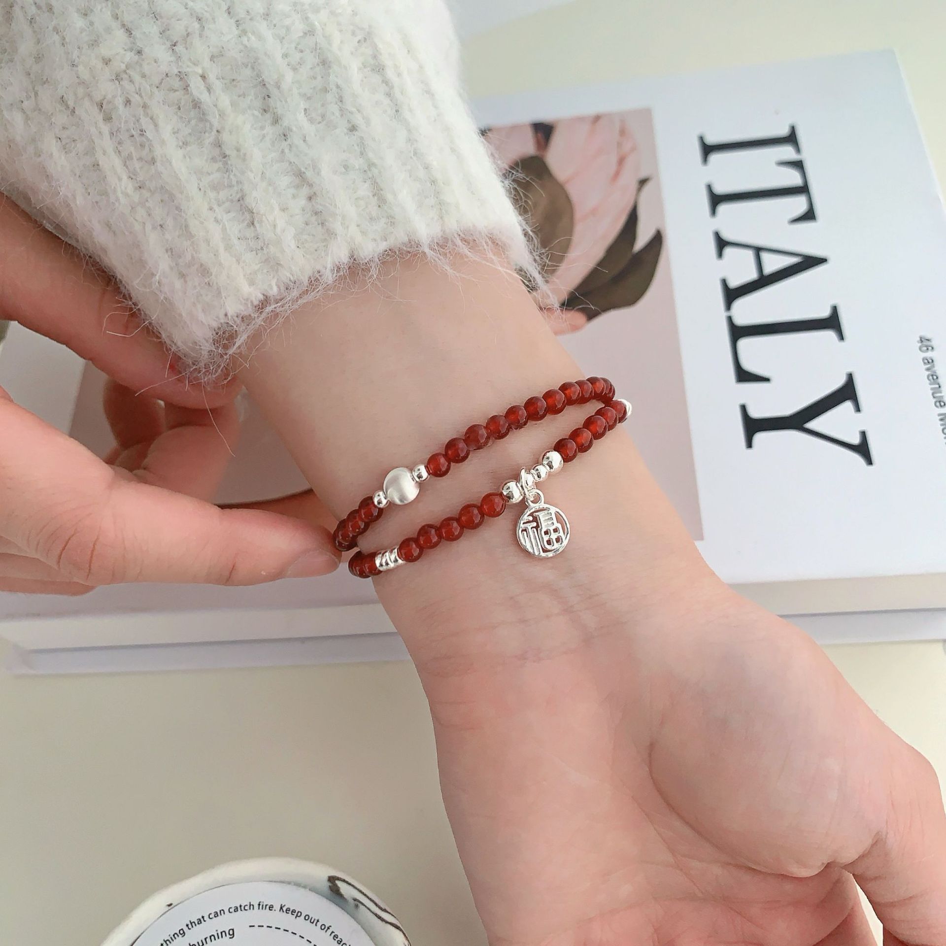 S925 sterling silver 11.27 Fupai red agate cat eye bead bracelet for women, a new Chinese-style niche high-end double-loop bracelet Item Picture