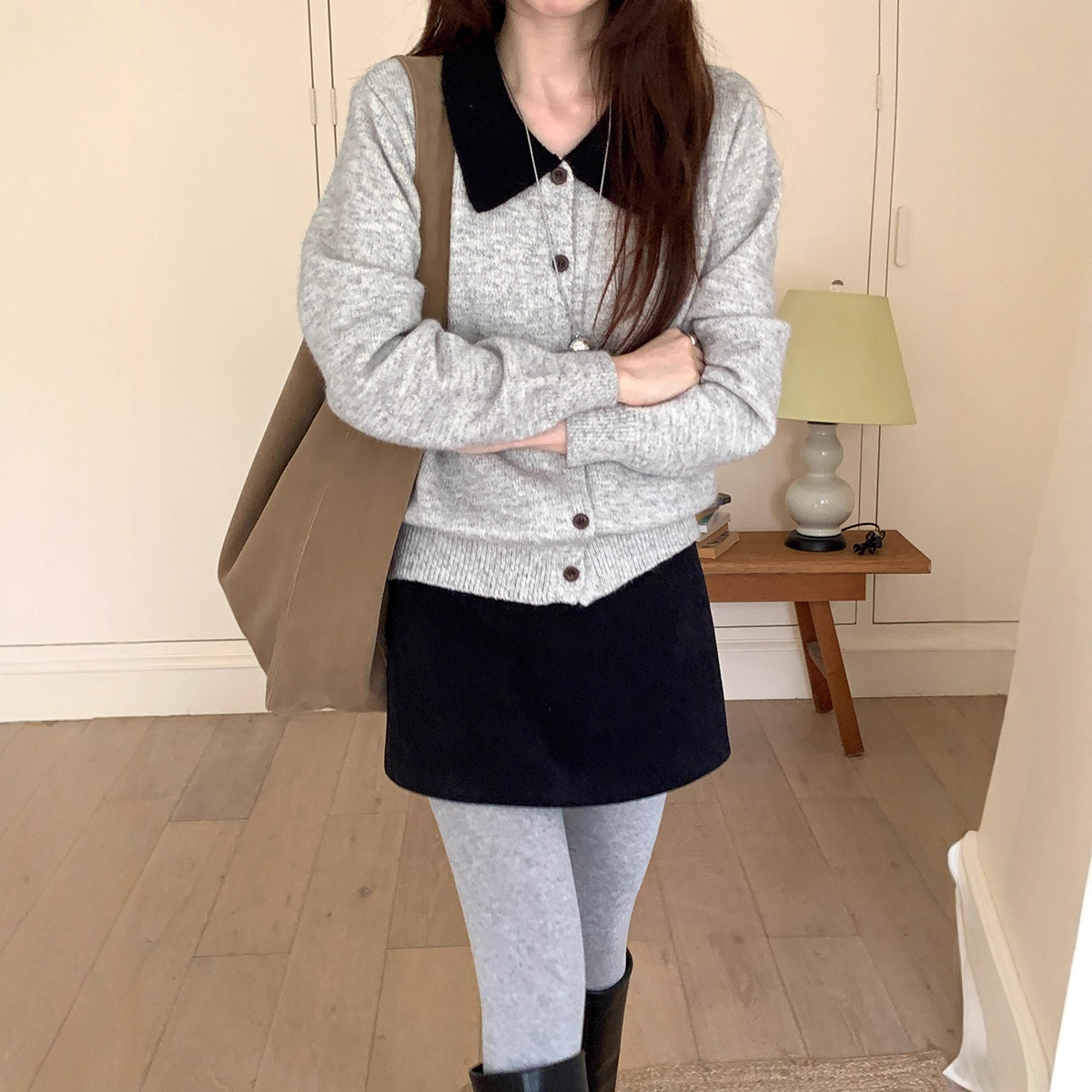 Weisong Clothing's 2025 new Korean-style casual and versatile knitted cardigan jacket with contrasting colors Specification image