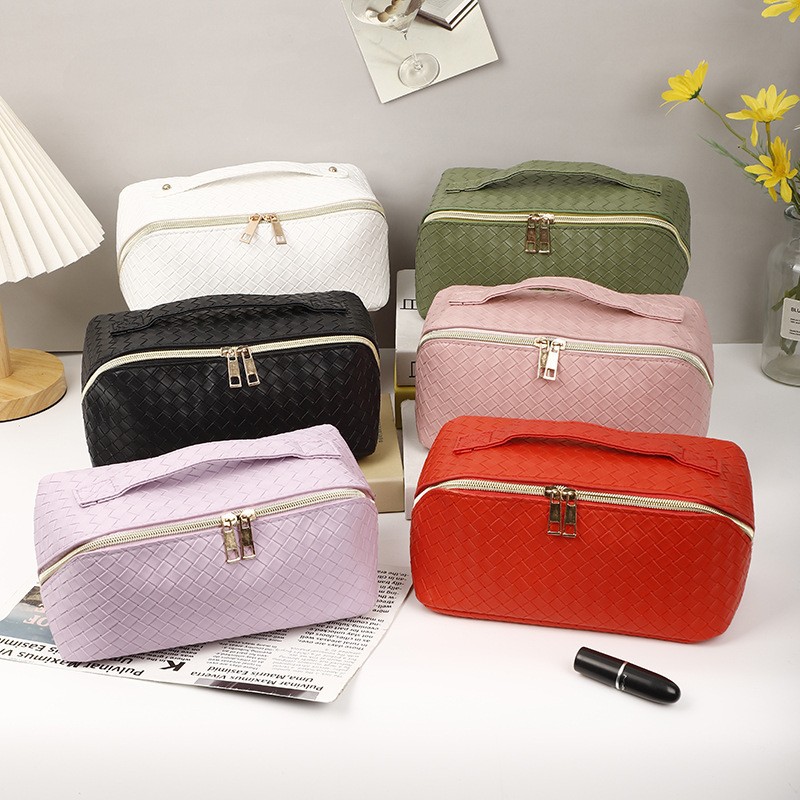 2022新款大容量化妆包便携旅行洗漱包女生包包高级质感时尚手提包产品图