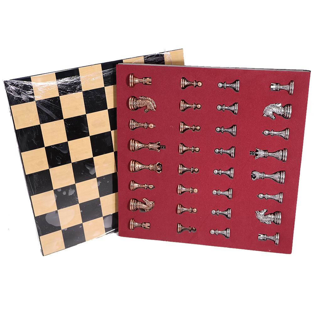 New factory direct sales of desktop chess pieces, metal Baroque chess pieces, smart chess and card games, toy chess, cross-border batch details Picture