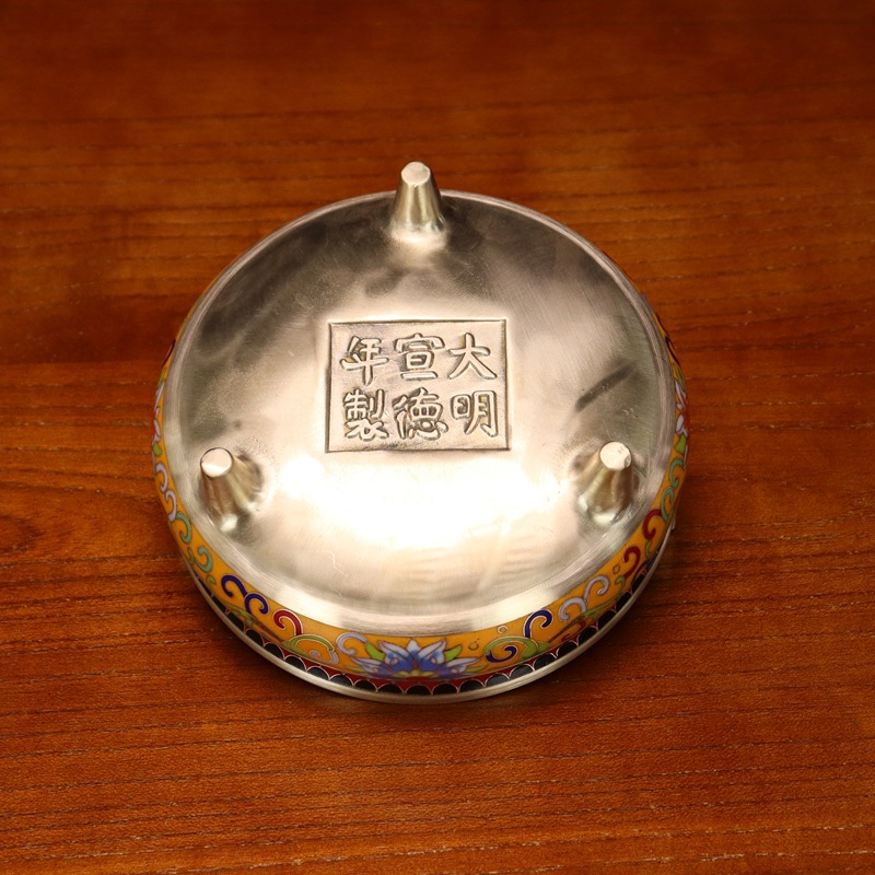 Wholesale of cloisonne incense burners and Buddhist utensils in stock. Traditional cast copper cloisonne low-temperature enamel antique straight ear burners Specification image