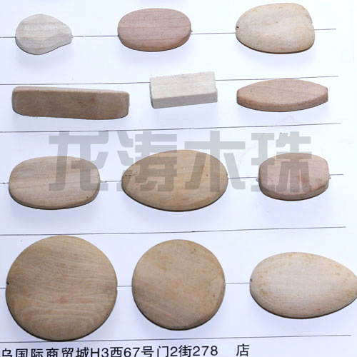 Raw wood blanks without dyeing, various shapes can be processed and customized, wooden ornaments details Picture