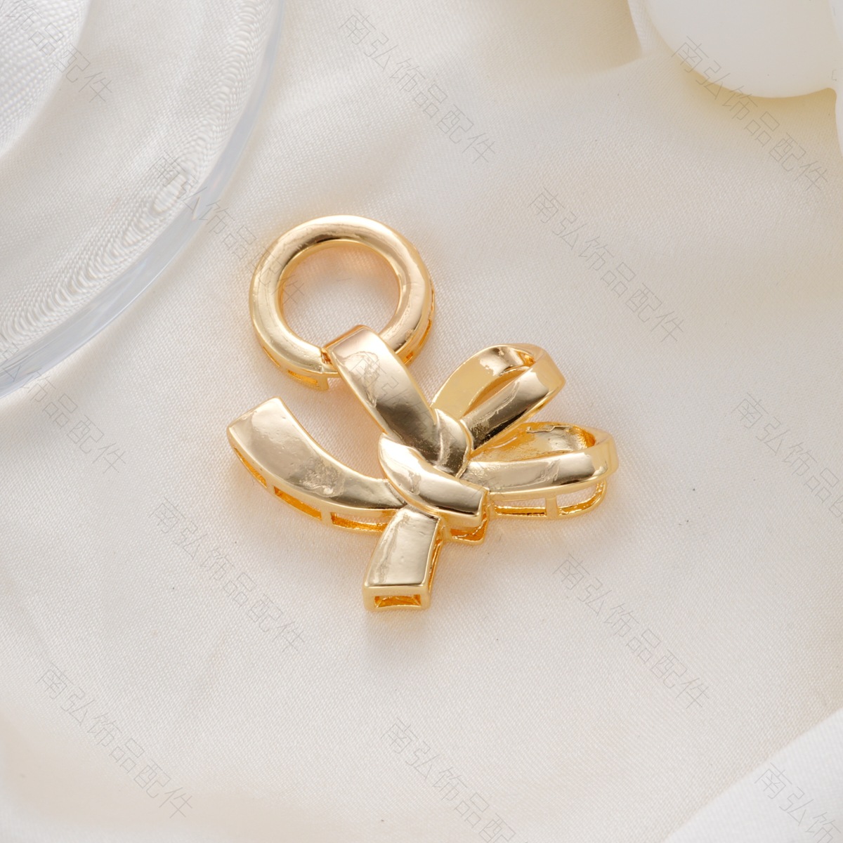 Copper-plated 18k high color retention bow necklace, connecting buckle, pearl necklace clasp, DIY jewelry accessories details Picture