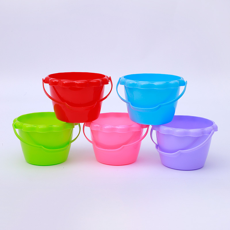 Children's beach toys of various sizes, plastic buckets, tools for babies to play with water, sand and snow, setting up stalls, fishing buckets, sand digging Specification image