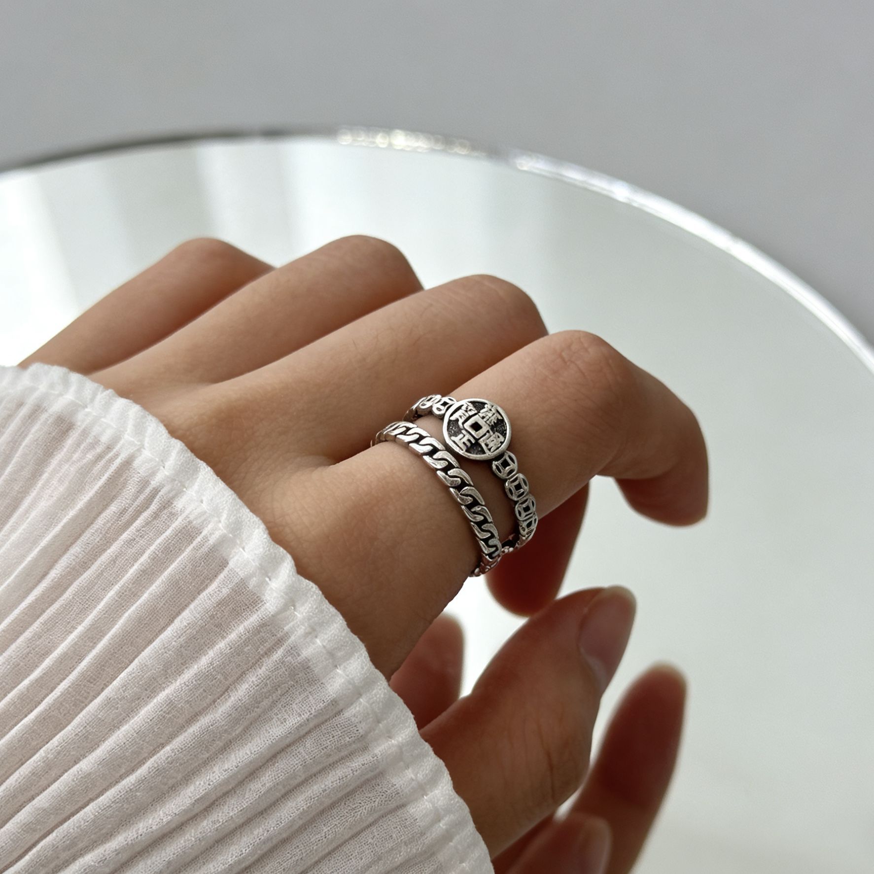 This is a niche design 12.20 national trend copper coin ring. It is made entirely of S925 sterling silver, with a retro and aged wide version. It is a unique and stylish open ring for women details Picture