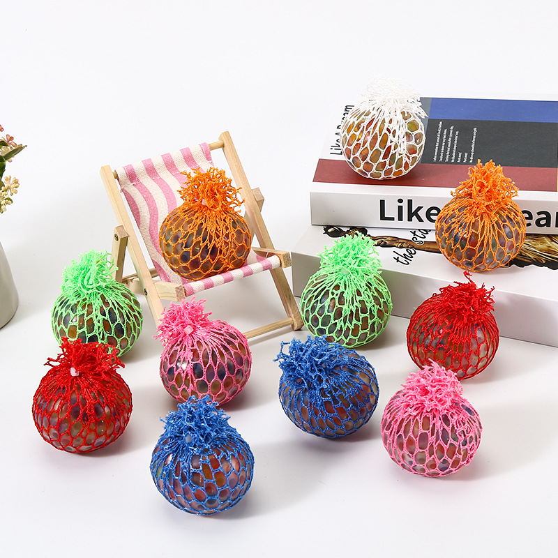 Cross border amazon grape ball descompresión balls pinch pinch TPR soft glue lento rebote bola de descarga juguetes de descompresión al por mayor details Picture